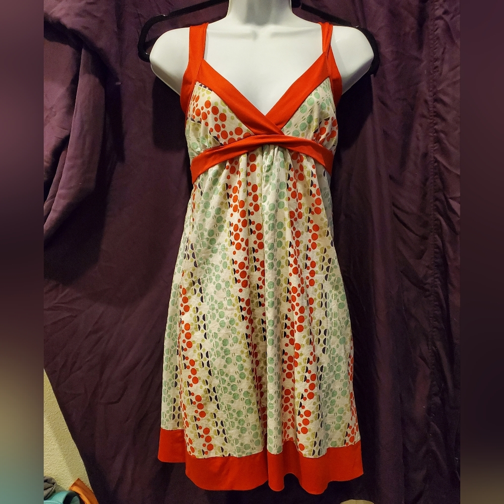 Med rainbow dots lightweight summer dress